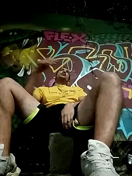 Snapshot of zamir_adam chatting on September 21, 2025, 11:50 pm zamir adam online show from September 21, 2025, 11:50 pm