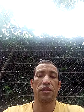 Snapshot of zamir_adam chatting on October 2, 2025, 4:14 pm zamir adam online show from October 2, 2025, 4:14 pm