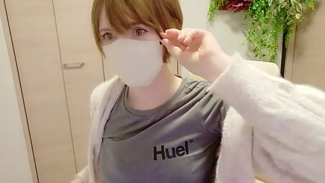 MariaM 080 online show from April 23, 2026, 8:55 pm