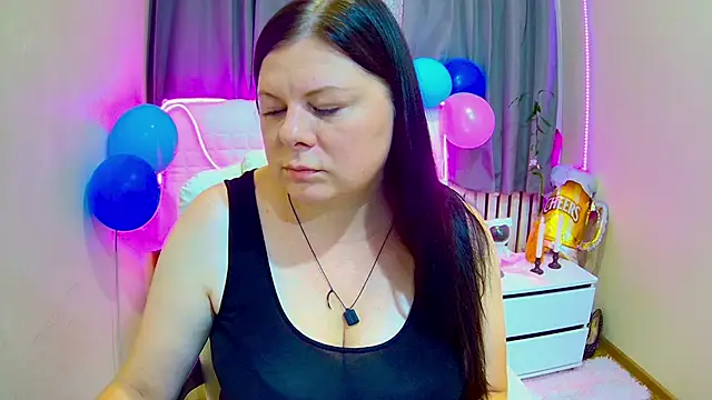 BritneyRaine online show from September 22, 2025, 12:07 pm