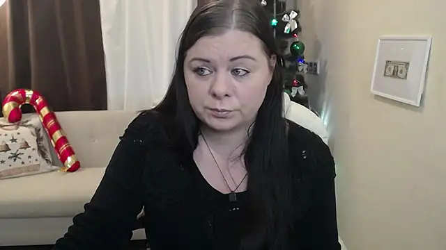 BritneyRaine online show from November 26, 2025, 1:01 pm