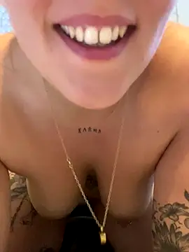 anonyme hot47 online show from October 10, 2025, 8:35 am