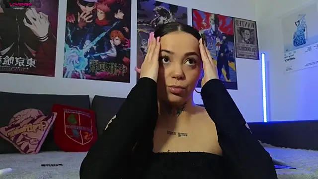 Snapshot of KiraQuinn1 chatting on October 29, 2025, 4:53 pm KiraQuinn1 online show from October 29, 2025, 4:53 pm