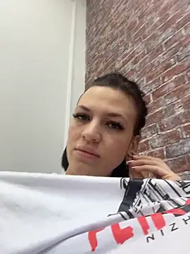 Snapshot of EmmaStarkk chatting on November 11, 2025, 3:06 am EmmaStarkk online show from November 11, 2025, 3:06 am