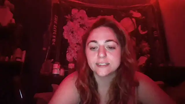 PeridotPrincessOfficial online show from September 15, 2025, 3:17 am