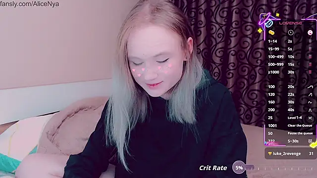Snapshot of AliceNya_cute chatting on October 13, 2025, 4:34 am AliceNya cute online show from October 13, 2025, 4:34 am