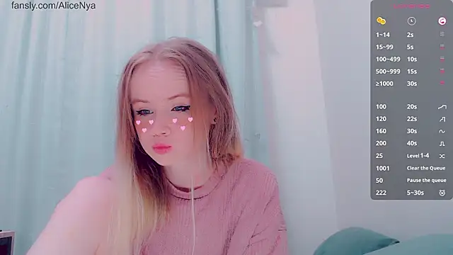 Snapshot of AliceNya_cute chatting on February 19, 2026, 5:25 am AliceNya cute online show from February 19, 2026, 5:25 am