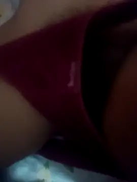 Snapshot of Romantic_couple89 chatting on October 24, 2025, 5:15 am Romantic couple89 online show from October 24, 2025, 5:15 am