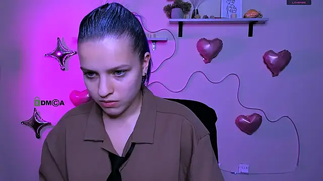 kaela spell  online show from February 11, 2026, 7:41 pm