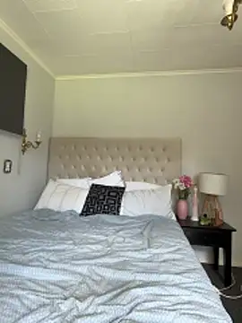 ZoeyJohnson online show from March 16, 2026, 11:20 pm