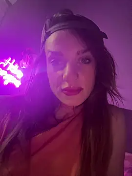 Texxaspearl online show from March 17, 2026, 5:44 am