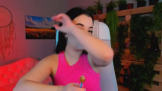 Snapshot of leslierowe_ chatting on September 25, 2025, 5:05 pm leslierowe online show from September 25, 2025, 5:05 pm