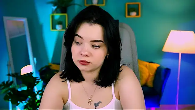 Snapshot of leslierowe_ chatting on November 18, 2025, 3:05 pm leslierowe online show from November 18, 2025, 3:05 pm