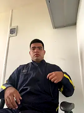 Snapshot of KINGG_44 chatting on October 14, 2025, 1:56 pm KINGG 44 online show from October 14, 2025, 1:56 pm