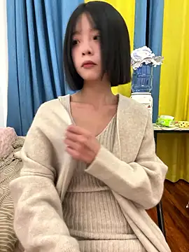 qiqi x online show from January 9, 2026, 4:21 pm