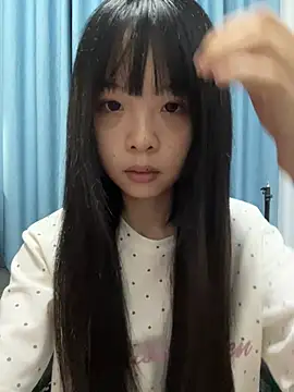 Snapshot of qiqi_x chatting on July 29, 2026, 4:05 pm qiqi x online show from July 29, 2026, 4:05 pm