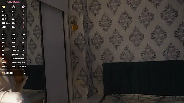 LilyannRosse online show from February 13, 2026, 7:15 am