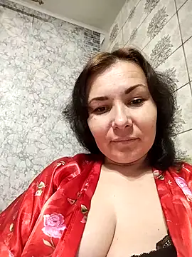 Mia24Blove online show from October 15, 2025, 6:30 pm