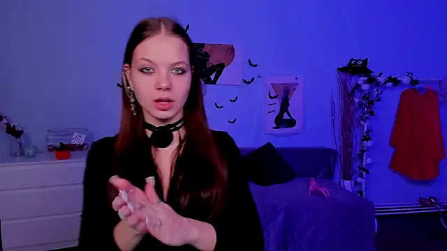 Snapshot of BetsyKiss chatting on October 30, 2025, 5:13 pm BetsyKiss online show from October 30, 2025, 5:13 pm