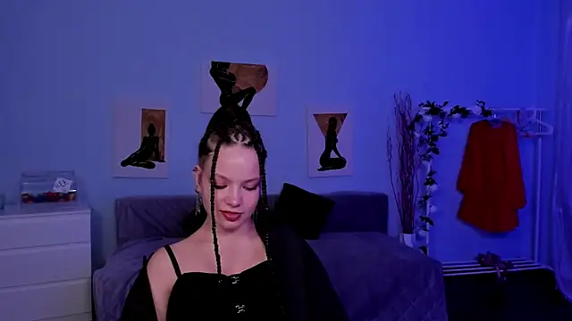 BetsyKiss online show from November 14, 2025, 5:28 am