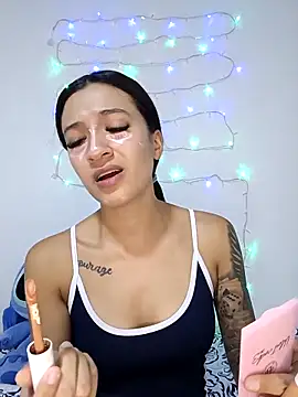 MiQeilaSweet online show from February 24, 2026, 2:26 pm