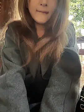 yuki june online show from March 9, 2026, 7:56 am