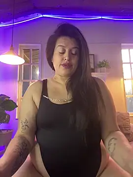 Snapshot of Andrea_secret_ chatting on June 18, 2026, 1:48 pm Andrea secret online show from June 18, 2026, 1:48 pm