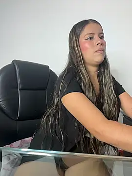 EMILIIA RICHTER   online show from January 17, 2026, 11:48 am