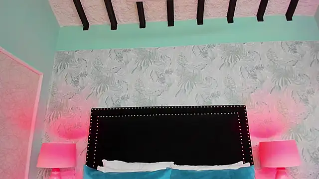 SamyySwet online show from February 17, 2026, 8:04 pm