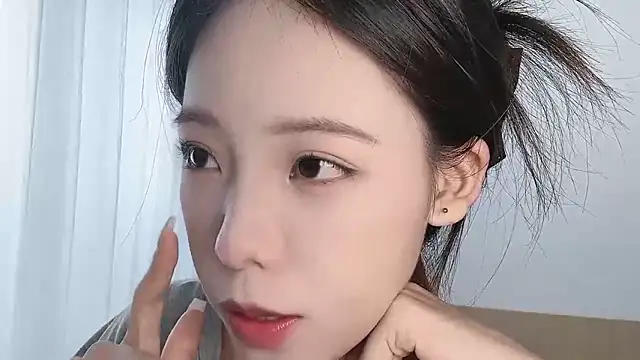 Snapshot of Meng_777 chatting on November 1, 2025, 6:48 am Meng 777 online show from November 1, 2025, 6:48 am