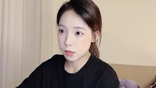 Snapshot of Meng_777 chatting on November 7, 2025, 10:37 am Meng 777 online show from November 7, 2025, 10:37 am