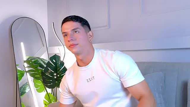 ZaneDawson online show from April 15, 2026, 7:58 pm