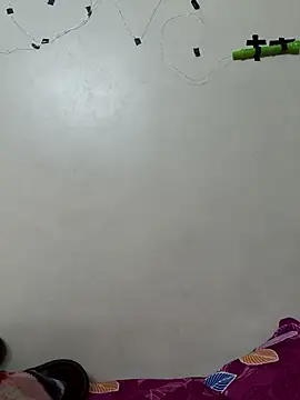 reetika6375 online show from February 6, 2026, 10:13 pm