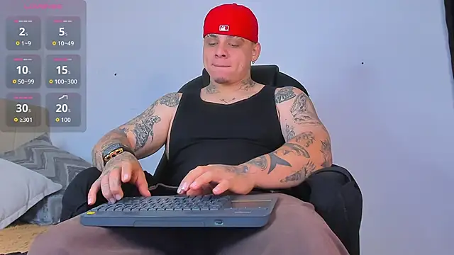 Snapshot of denis_munera chatting on October 1, 2025, 11:05 am denis munera online show from October 1, 2025, 11:05 am