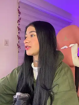 camila1 torres  online show from November 27, 2025, 2:57 am