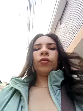 VioletStonee1 online show from October 30, 2025, 8:42 pm