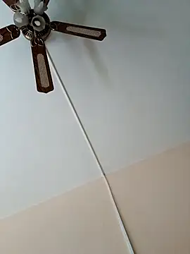 Snapshot of Mikaaa97 chatting on November 8, 2025, 12:49 pm Mikaaa97 online show from November 8, 2025, 12:49 pm