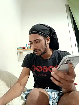 Snapshot of Mikaaa97 chatting on November 20, 2025, 6:02 am Mikaaa97 online show from November 20, 2025, 6:02 am