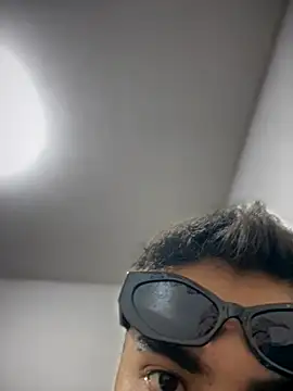 tomy hot20 online show from October 11, 2025, 8:07 pm