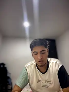 tomy hot20 online show from November 13, 2025, 2:21 am