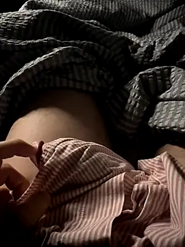 Snapshot of koeanboy11 chatting on September 18, 2025, 4:31 pm koeanboy11 online show from September 18, 2025, 4:31 pm