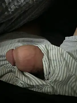 Snapshot of koeanboy11 chatting on September 20, 2025, 5:41 am koeanboy11 online show from September 20, 2025, 5:41 am