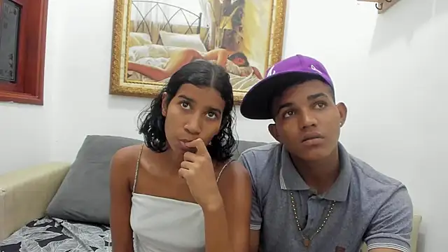 DaphnerANDrogerrr online show from September 20, 2025, 9:49 pm