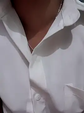 Linksys nicee online show from April 15, 2026, 3:30 pm