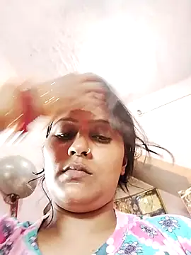 Snapshot of Jasmine_Januja chatting on September 22, 2025, 6:04 am Jasmine Januja online show from September 22, 2025, 6:04 am