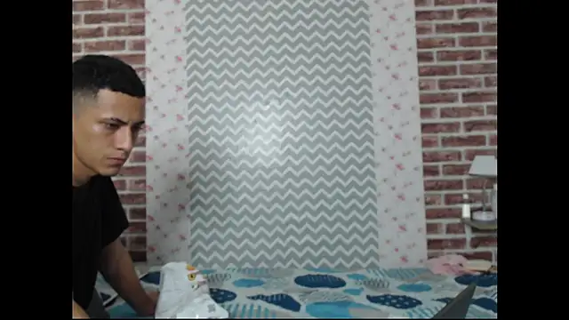 Snapshot of KaMila_M00N chatting on October 25, 2025, 6:10 am KaMila M00N online show from October 25, 2025, 6:10 am