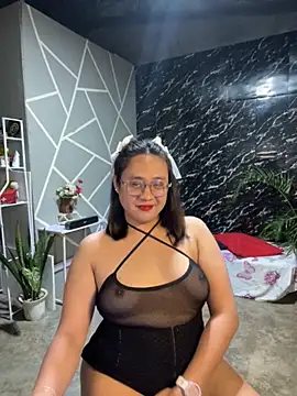 1aquaticangel69 online show from November 3, 2025, 1:45 pm