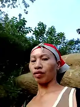 Snapshot of donna-bae chatting on October 29, 2025, 12:02 am donna-bae online show from October 29, 2025, 12:02 am