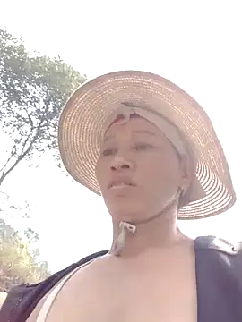 donna-bae online show from March 2, 2026, 4:14 am