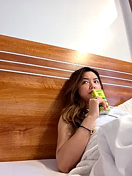 Snapshot of MaiHoang2k chatting on October 30, 2025, 3:30 am MaiHoang2k online show from October 30, 2025, 3:30 am